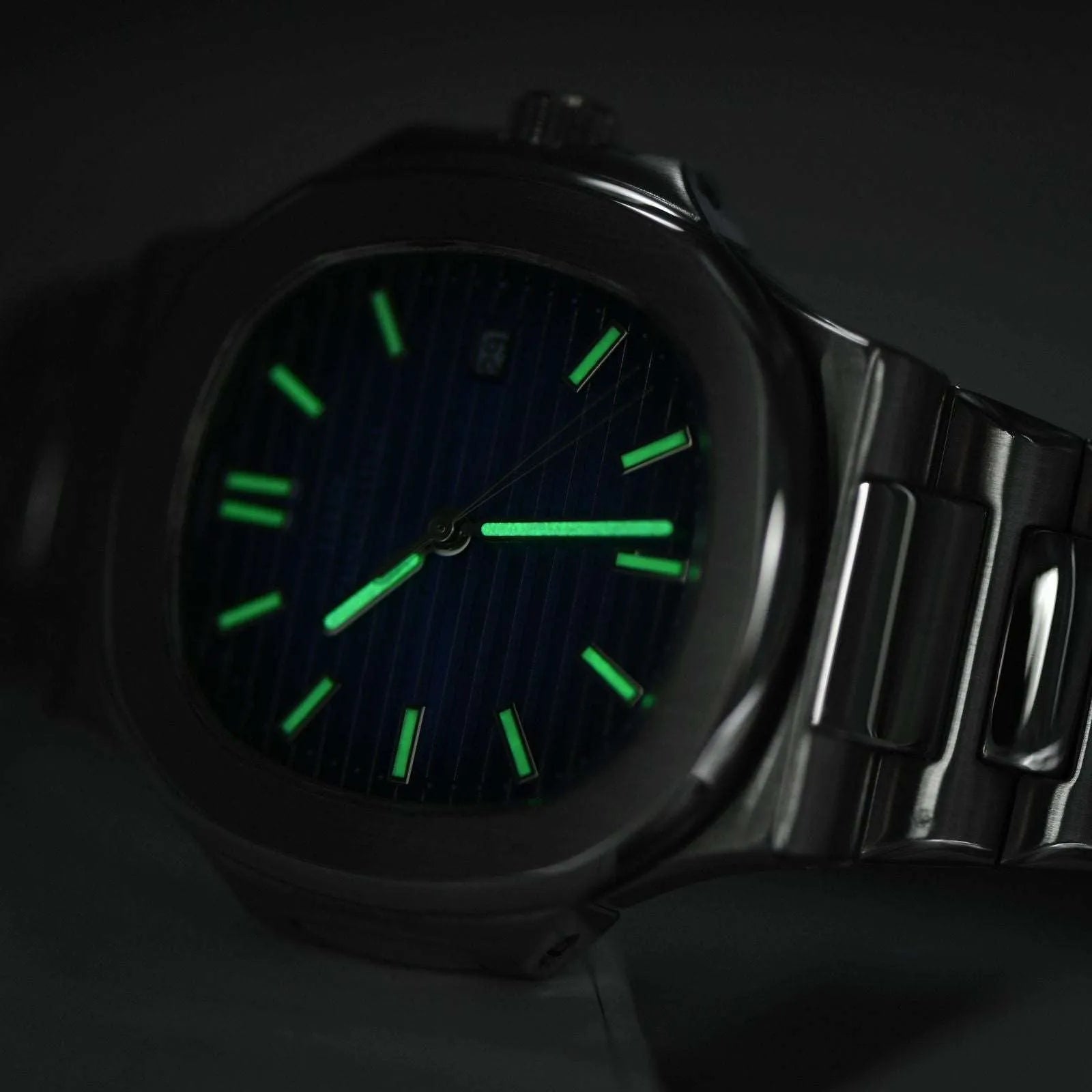 Classic Octa Quartz Watch – Sapphire Steel Bracelet-LGXIGE-Viva Timepiece