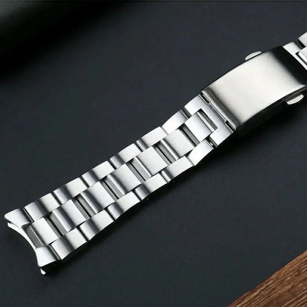 Stainless Steel Curved-End Watch Bracelet – Compatible with TAG Heuer Aquaracer 300 WAY211/WAY111-Watch Bands-ChronoCraft-Silver-21.5mm-43mm dial-Viva Timepiece