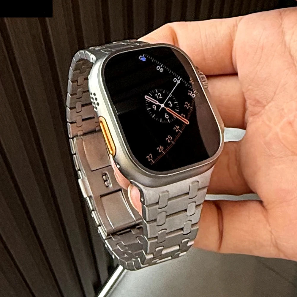 Stainless Steel Integrated-Link Watch Band Compatible with Apple Watch 44mm / 45mm / 49mm