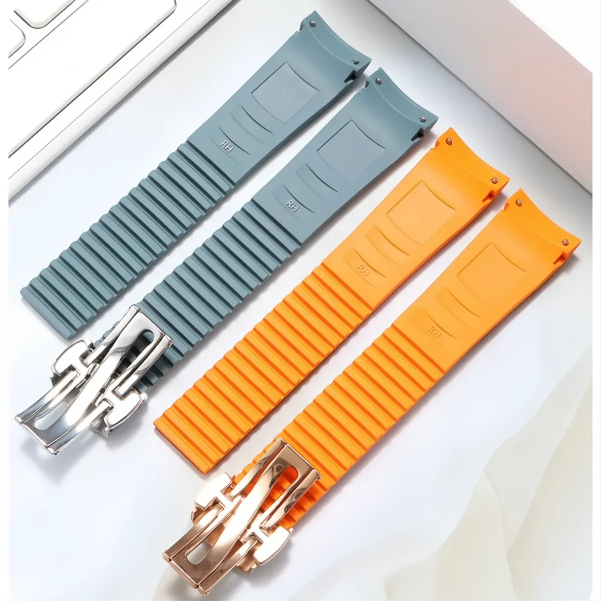 Curved-End Rubber Watch Strap 21mm – Compatible with Patek Philippe Aquanaut 5168G-VivaStraps-Viva Timepiece