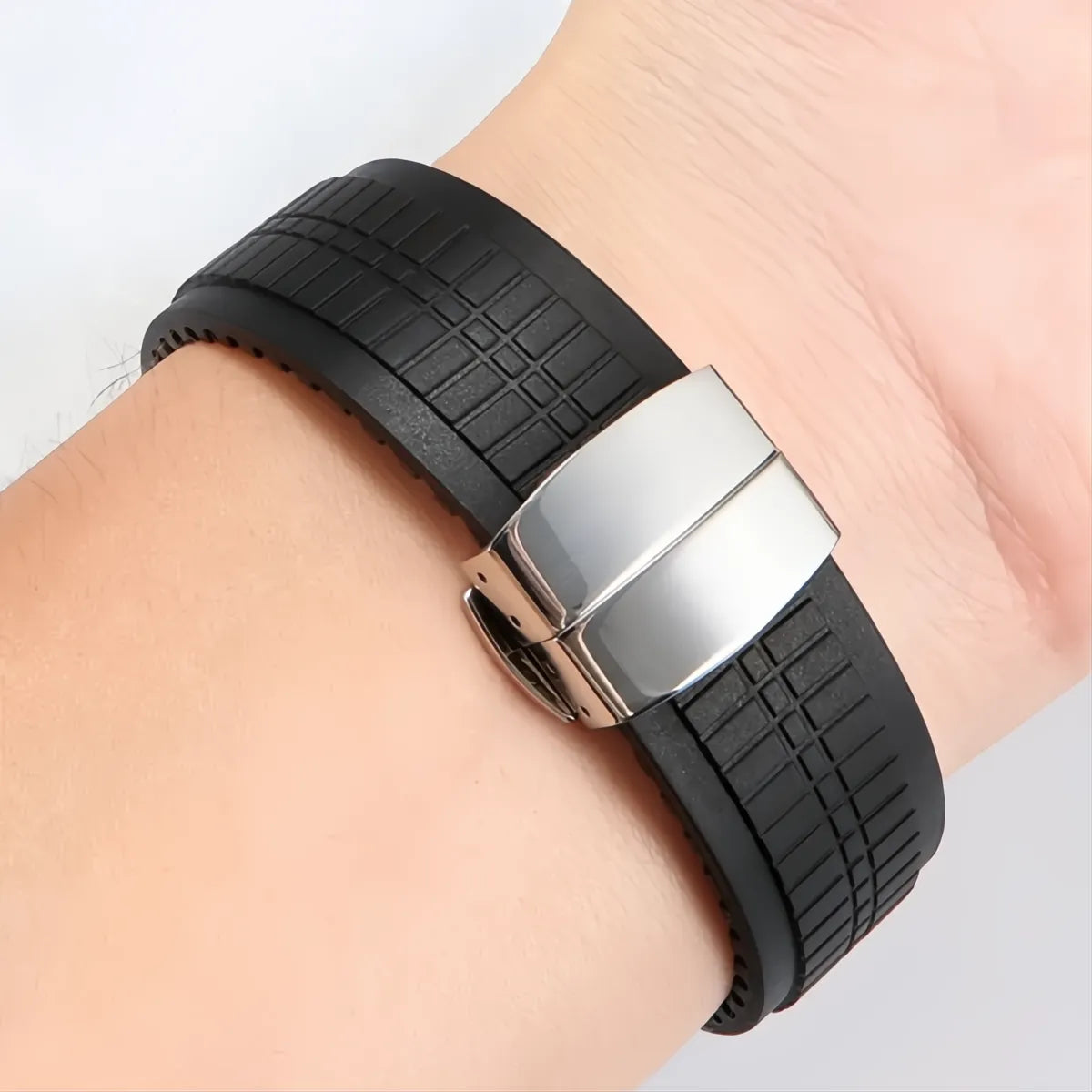 Curved-End Rubber Watch Strap 21mm – Compatible with Patek Philippe Aquanaut 5168G-VivaStraps-Viva Timepiece