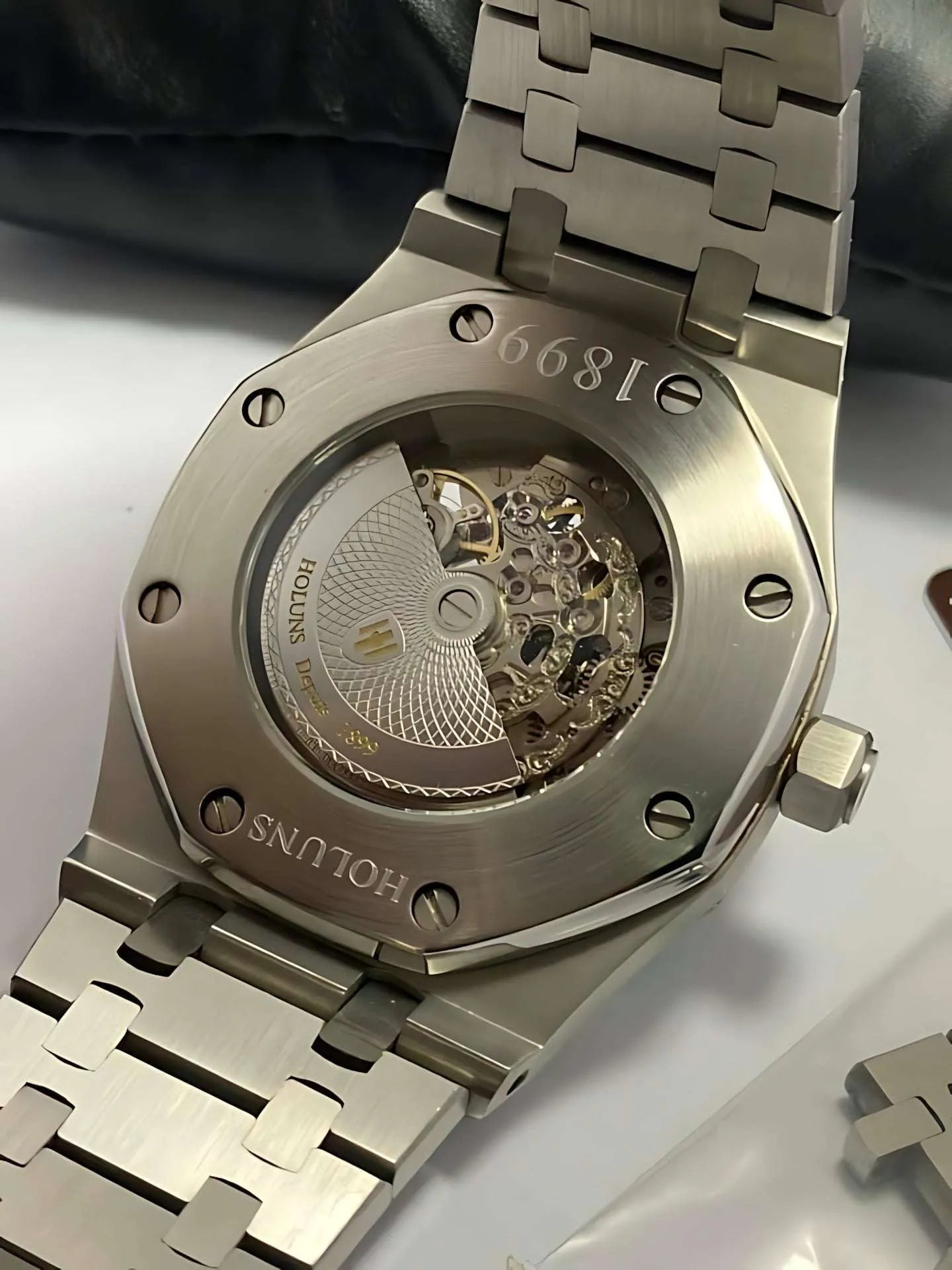 Holuns 42mm Automatic Skeleton Integrated Case Watch – 316L Steel, Sapphire-Coated Crystal-Holuns-Viva Timepiece