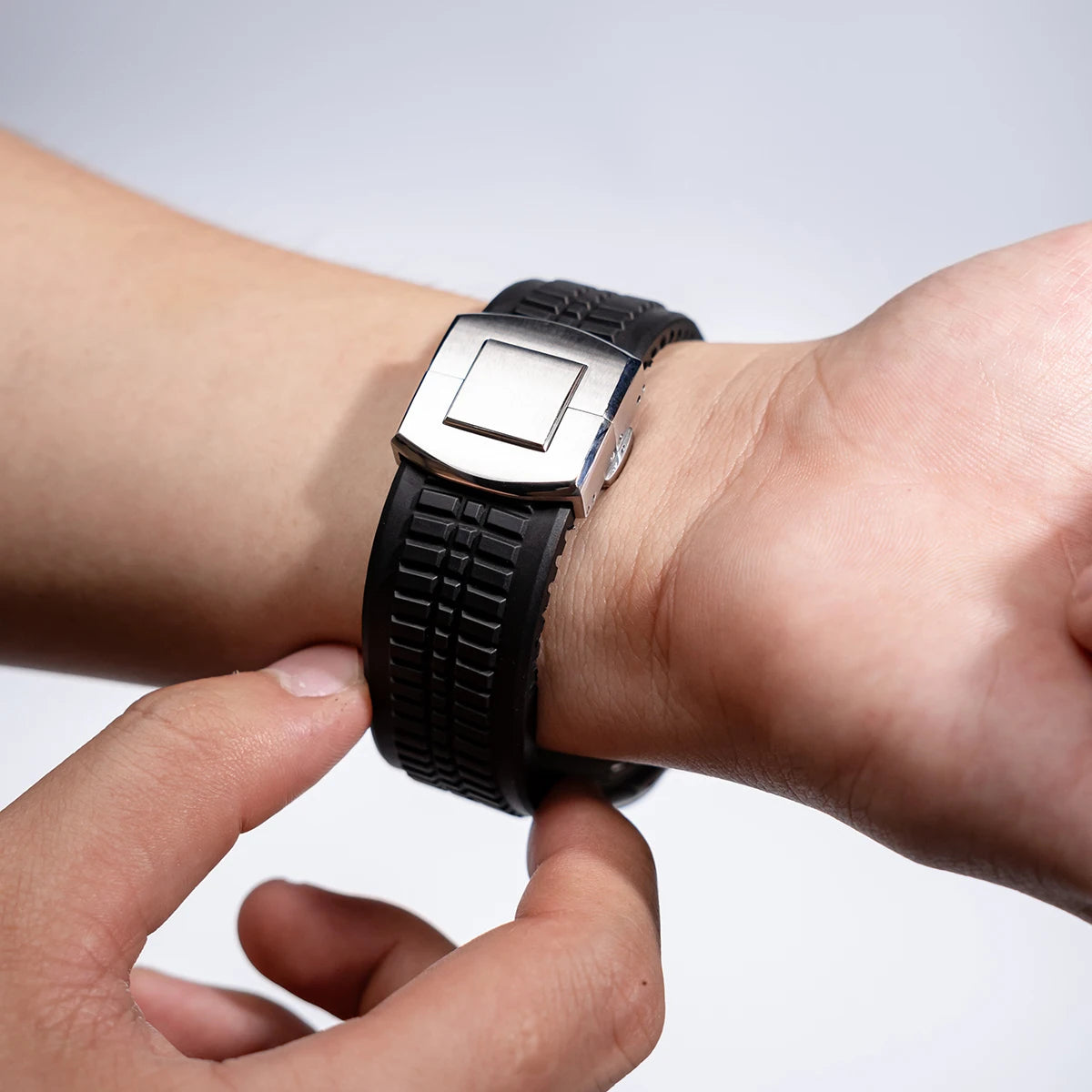 Sports Silicone Band Compatible with Apple Watch – Folding Clasp-Tivra-Viva Timepiece